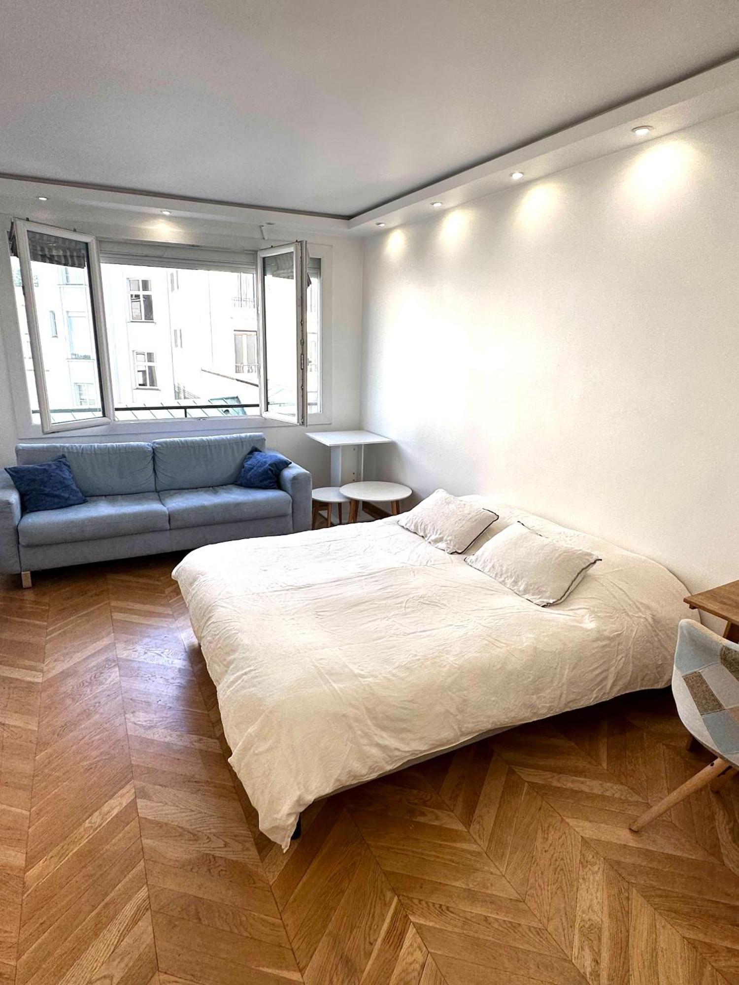Le Chalgrin Apartment Париж Екстериор снимка